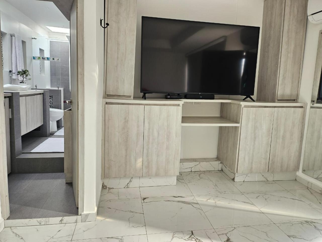 Hotel San Jeronimo Armenia מראה חיצוני תמונה