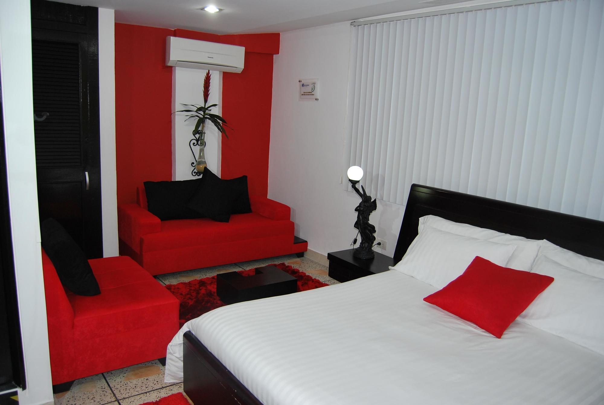 Hotel San Jeronimo Armenia מראה חיצוני תמונה