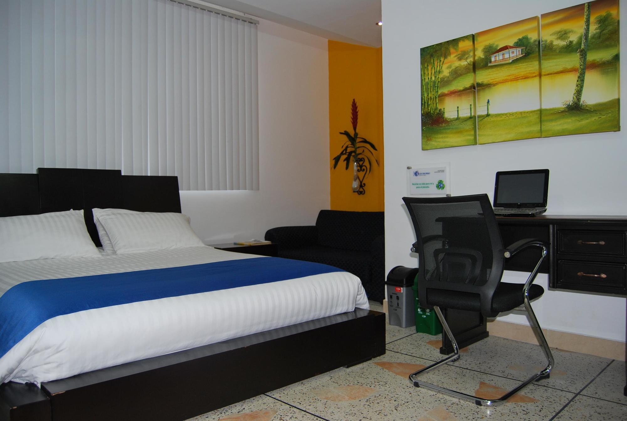 Hotel San Jeronimo Armenia מראה חיצוני תמונה