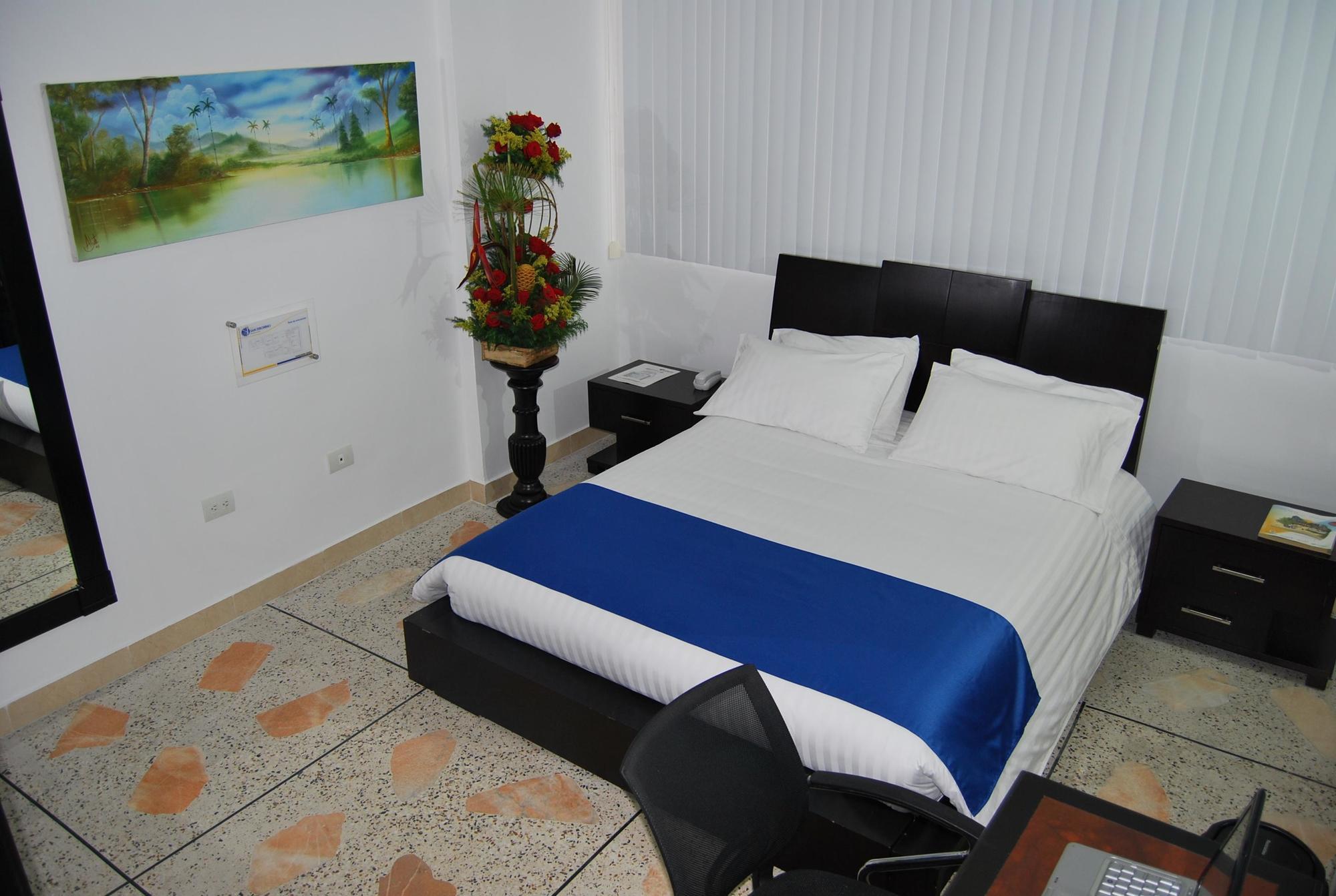 Hotel San Jeronimo Armenia מראה חיצוני תמונה