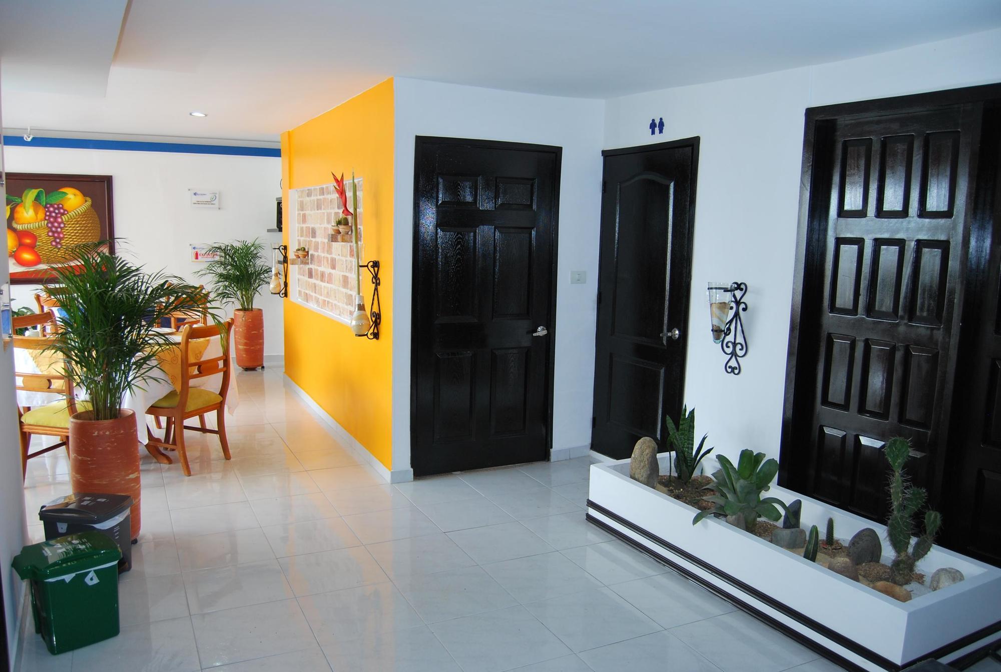 Hotel San Jeronimo Armenia מראה חיצוני תמונה